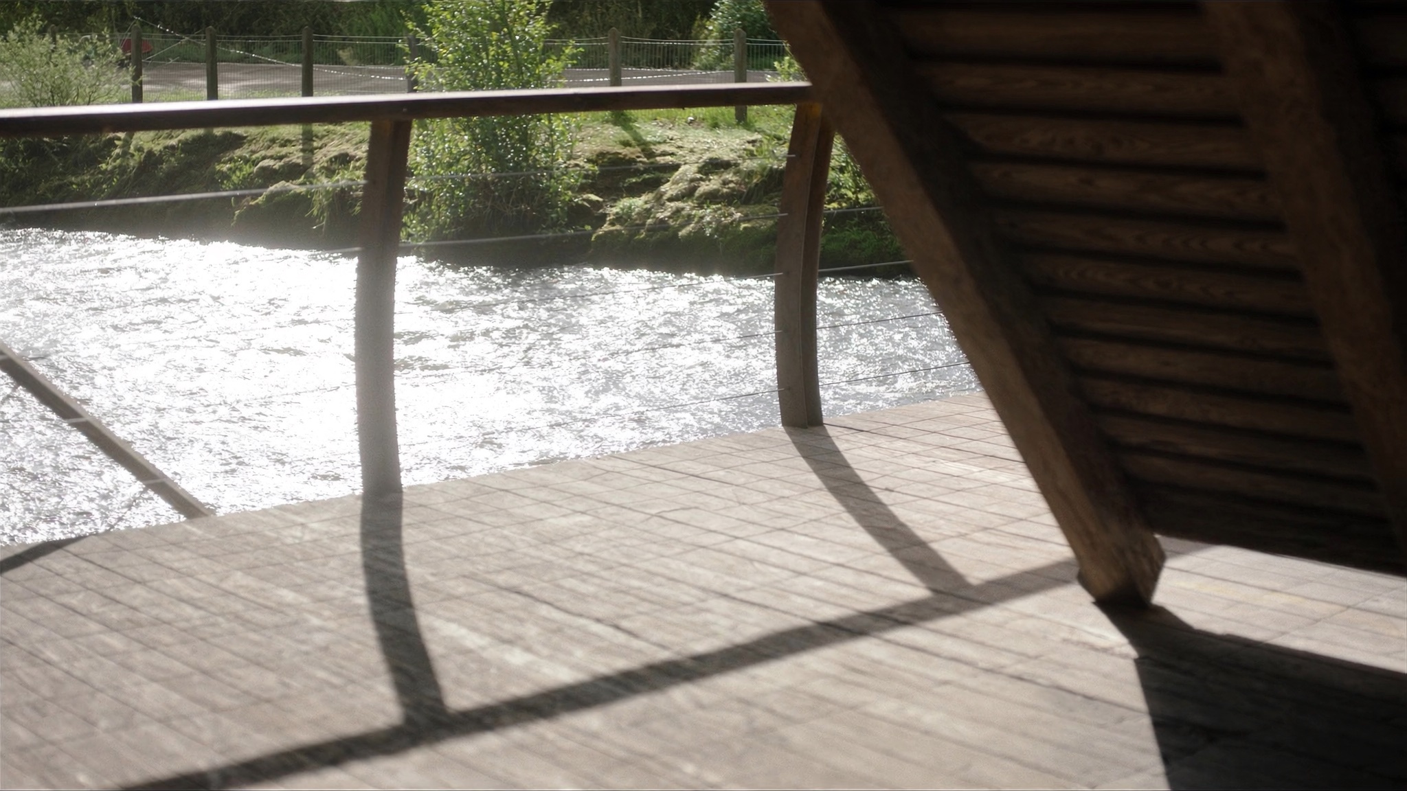 Riverside Deck Glints