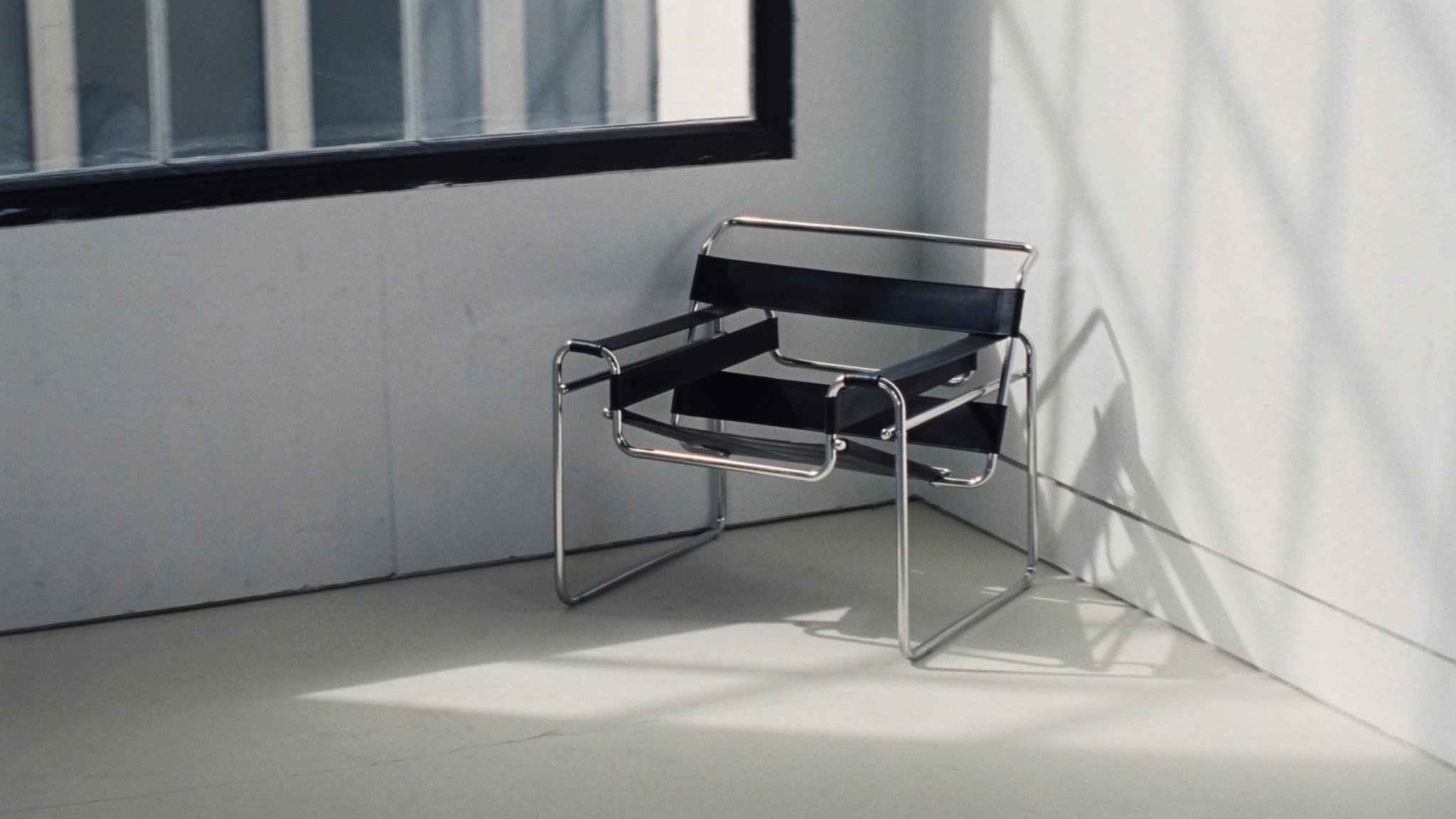 Wassily Chair Corner