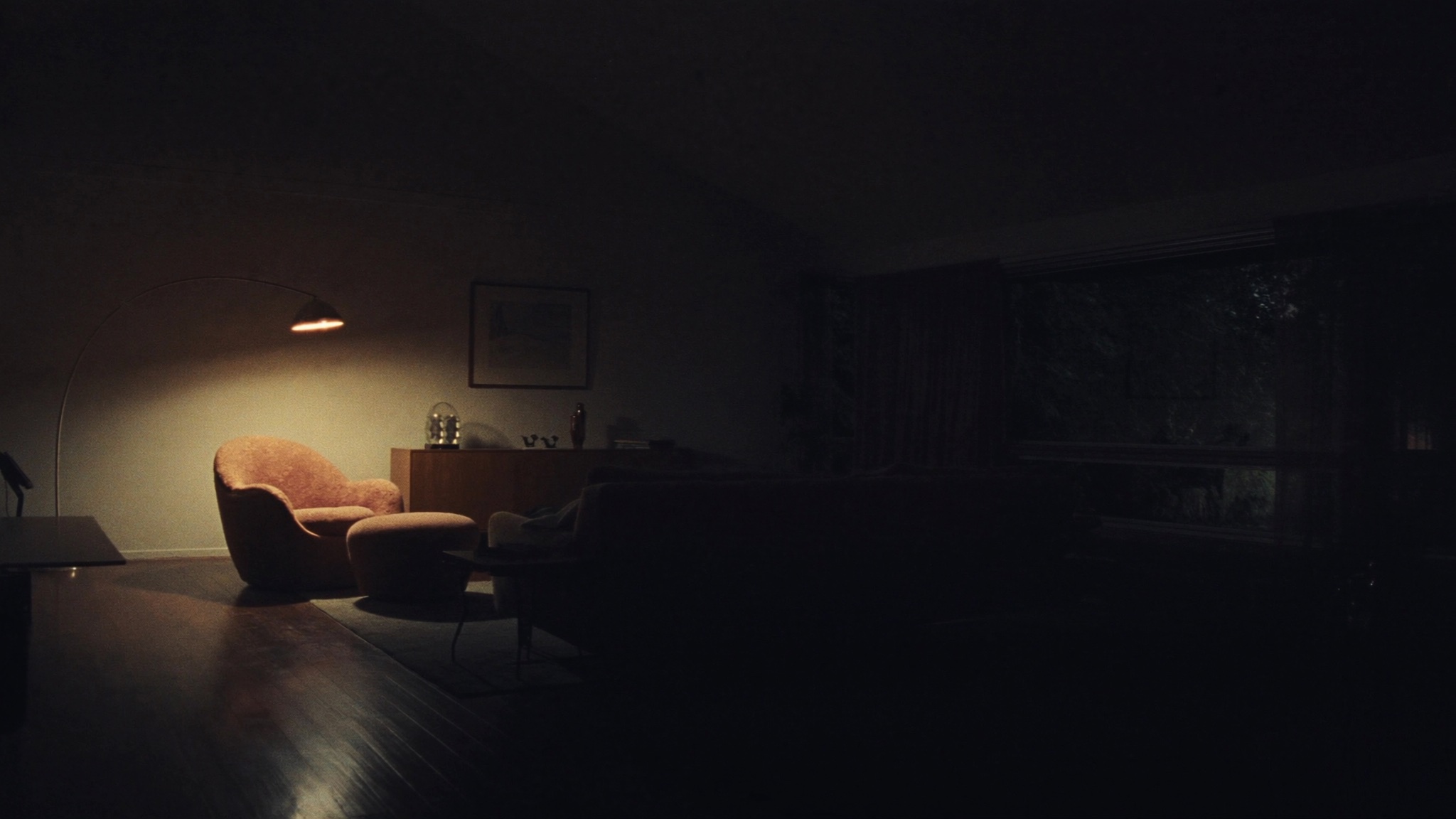 Womb Chair Reading